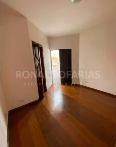 Sobrado com 3 Quartos à venda, 130m² no Terceira Divisão de Interlagos, São Paulo