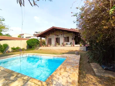 Casa com 4 Quartos à venda, 290m² no Jardim Santa Bárbara, Atibaia