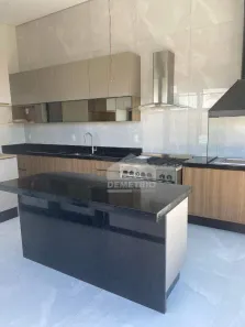 Casa de Condomínio com 3 Quartos à venda, 167m² no Residencial Califórnia, Potim