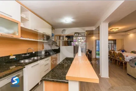 Casa com 3 Quartos à venda, 249m² no Menino Deus, Porto Alegre