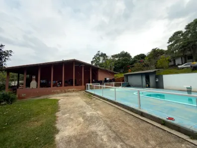 Fazenda/Sítio com 4 Quartos à venda, 3800m² no Torrão de Ouro II, São José dos Campos