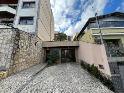 Apartamento com 3 Quartos para alugar, 168m² no Paineiras, Juiz de Fora