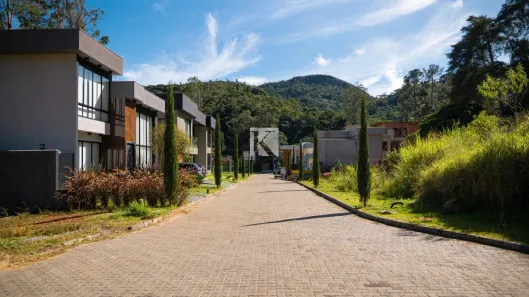 Lote/Terreno à venda, 201m² no Posse, Teresópolis