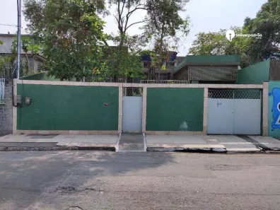 Imóvel Comercial com 3 Quartos para venda ou aluguel, 135m² no Vila do Tinguá, Queimados