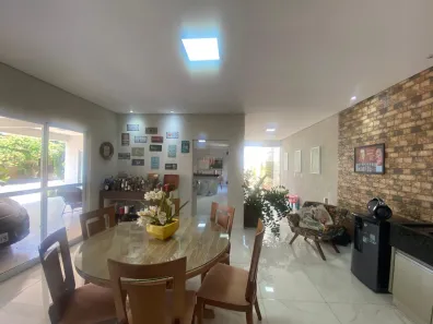 Sobrado com 3 Quartos à venda, 106m² no Setor Centro Oeste, Goiânia
