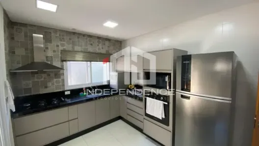Sobrado com 4 Quartos à venda, 247m² no Urbanova VII, São José dos Campos