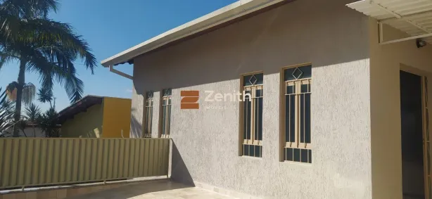 Casa com 5 Quartos à venda, 204m² no Colinas de Santa Bárbara, Pouso Alegre