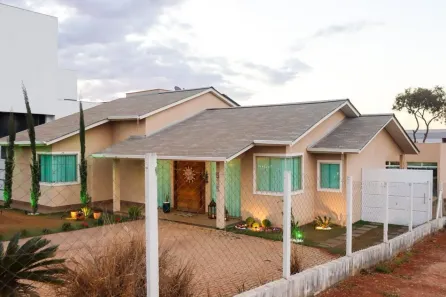 Casa de Condomínio com 4 Quartos à venda, 328m² no Gran Royalle, Lagoa Santa