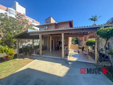 Casa com 4 Quartos à venda, 240m² no Carvoeira, Florianópolis