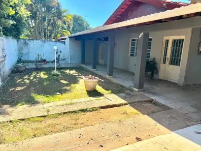 Casa com 4 Quartos à venda, 202m² no Boa Esperança, Cuiabá