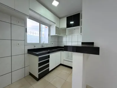 Casa de Condomínio com 3 Quartos à venda, 95m² no Jardim Gardênia, Goiânia