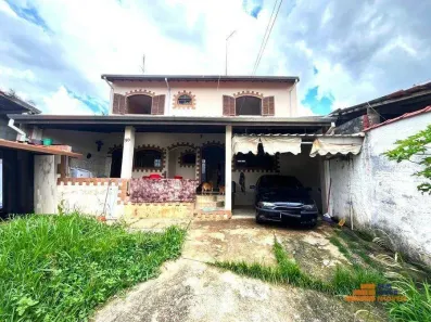 Casa com 3 Quartos à venda, 100m² no São Gonçalo, Taubaté