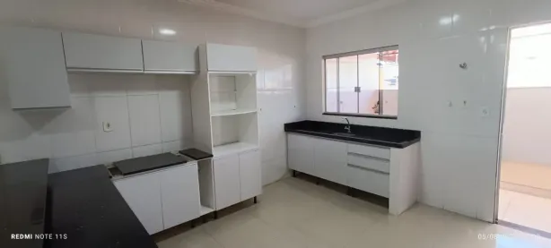 Casa de Condomínio com 2 Quartos para alugar, 200m² no Samambaia Sul, Brasília