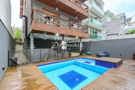 Casa de Condomínio com 4 Quartos à venda, 250m² no Jardim Sabiá, Cotia