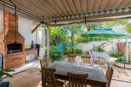 Sobrado com 4 Quartos à venda, 340m² no Jardim das Bandeiras, São Paulo