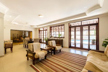 Casa de Condomínio com 4 Quartos à venda, 390m² no Jardim Madalena, Campinas