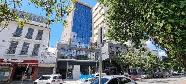 Prédio Comercial para alugar, 1778m² no Santa Efigênia, Belo Horizonte