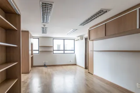 Ponto Comercial com 10 Quartos para alugar, 55m² no Cerqueira César, São Paulo