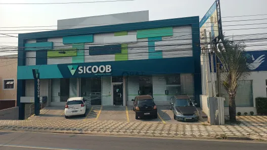 Prédio Comercial para alugar, 700m² no Vila Lucy, Sorocaba