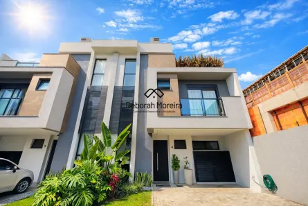 Sobrado com 3 Quartos à venda, 169m² no Água Verde, Curitiba