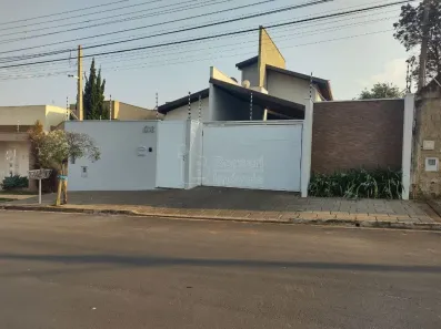 Sobrado com 3 Quartos à venda, 247m² no Jardim Botânico, Araraquara