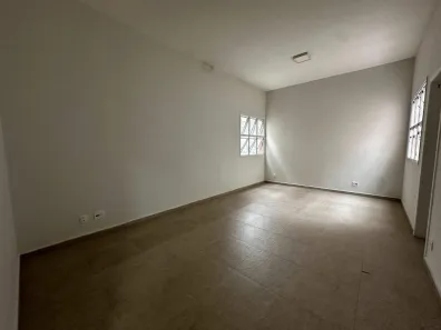 Sala Comercial para alugar, 25m² no Ajuda, Guararema