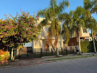 Casa de Condomínio com 3 Quartos à venda, 126m² no Cachoeira do Bom Jesus, Florianópolis