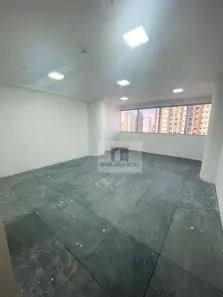 Sala Comercial à venda, 38m² no Jardim Bela Vista, Santo André