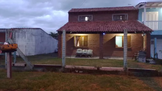 Casa com 3 Quartos à venda, 300m² no Centro, Cidreira