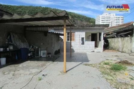 Lote/Terreno à venda, 270m² no Vila Voturua, São Vicente