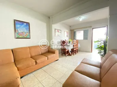 Casa com 3 Quartos à venda, 98m² no Planalto, Uberlândia