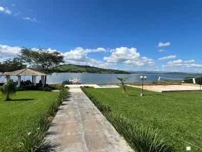 Fazenda/Sítio com 3 Quartos à venda, 6000m² no , Delfinópolis