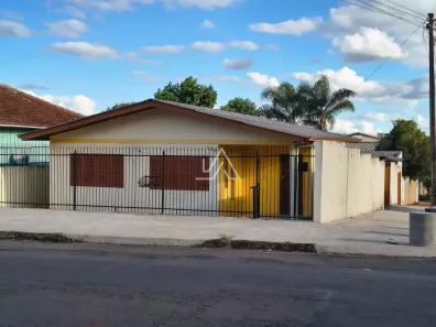 Casa com 2 Quartos à venda, 98m² no Centro, Passo Fundo