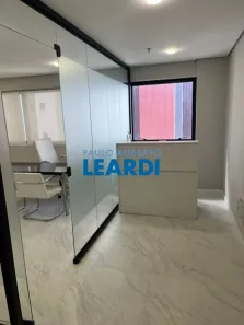 Sala Comercial para venda ou aluguel, 32m² no Sumarezinho, São Paulo