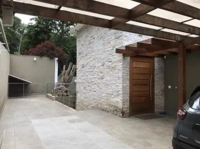 Casa com 5 Quartos à venda, 510m² no Bonsucesso, Petrópolis