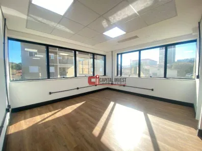 Sala Comercial para alugar, 34m² no Centro, Jaguariúna