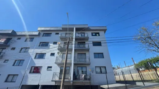 Apartamento com 2 Quartos para alugar, 75m² no Pioneiro, Caxias do Sul