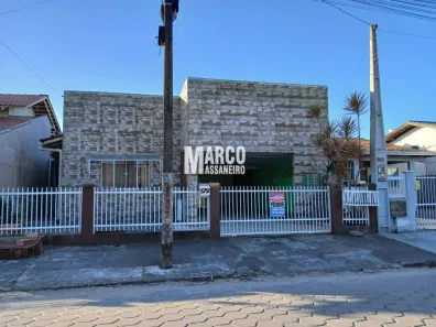 Casa com 3 Quartos à venda, 248m² no Costeira, Balneário Barra do Sul