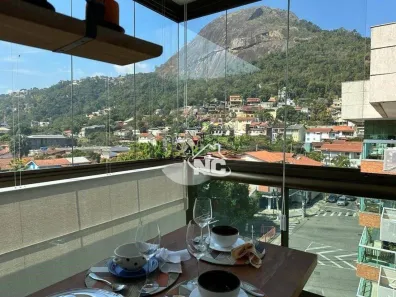 Cobertura com 4 Quartos à venda, 220m² no São Francisco, Niterói