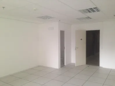Sala Comercial para alugar, 90m² no Pinheiros, São Paulo