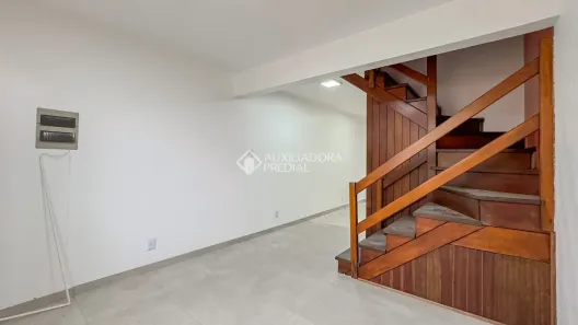 Casa de Condomínio com 2 Quartos à venda, 66m² no Sarandi, Porto Alegre