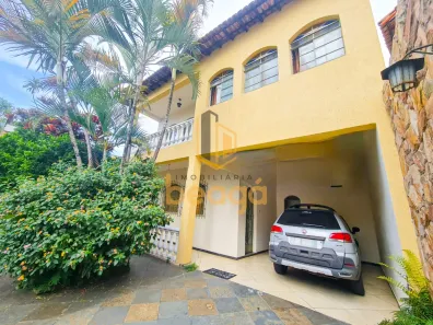 Casa com 5 Quartos à venda, 232m² no Santa Amélia, Belo Horizonte