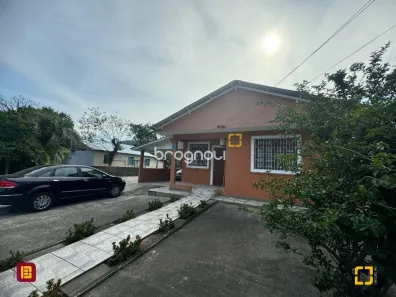 Casa com 6 Quartos à venda, 150m² no Rio Tavares, Florianópolis
