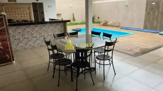 Casa com 3 Quartos à venda, 198m² no Segismundo Pereira, Uberlândia