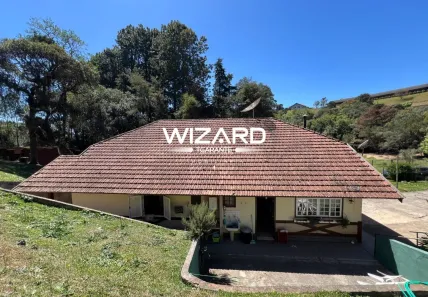 Casa com 6 Quartos à venda, 1440m² no , Campos do Jordão