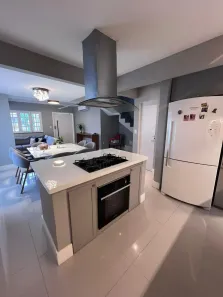Casa de Condomínio com 3 Quartos para alugar, 125m² no Turu, São Luís