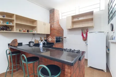 Apartamento com 3 Quartos para alugar, 105m² no Menino Deus, Porto Alegre