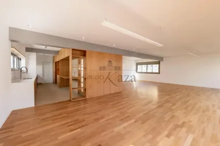 Apartamento com 3 Quartos à venda, 213m² no Jardim Paulista, São Paulo