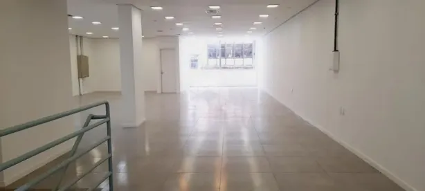 Ponto Comercial para alugar, 332m² no Centro Histórico, Porto Alegre