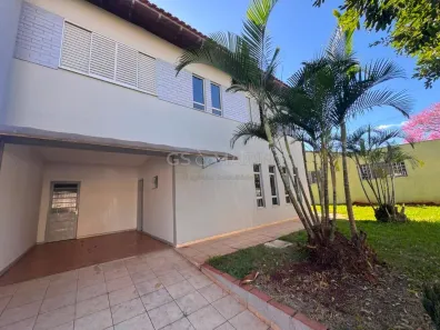 Casa com 3 Quartos para alugar, 187m² no Vila Zelina, Londrina
